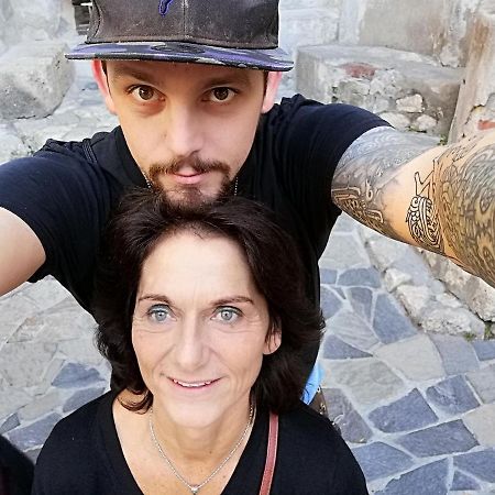 Holiday Wanda فوينخيرولا المظهر الخارجي الصورة