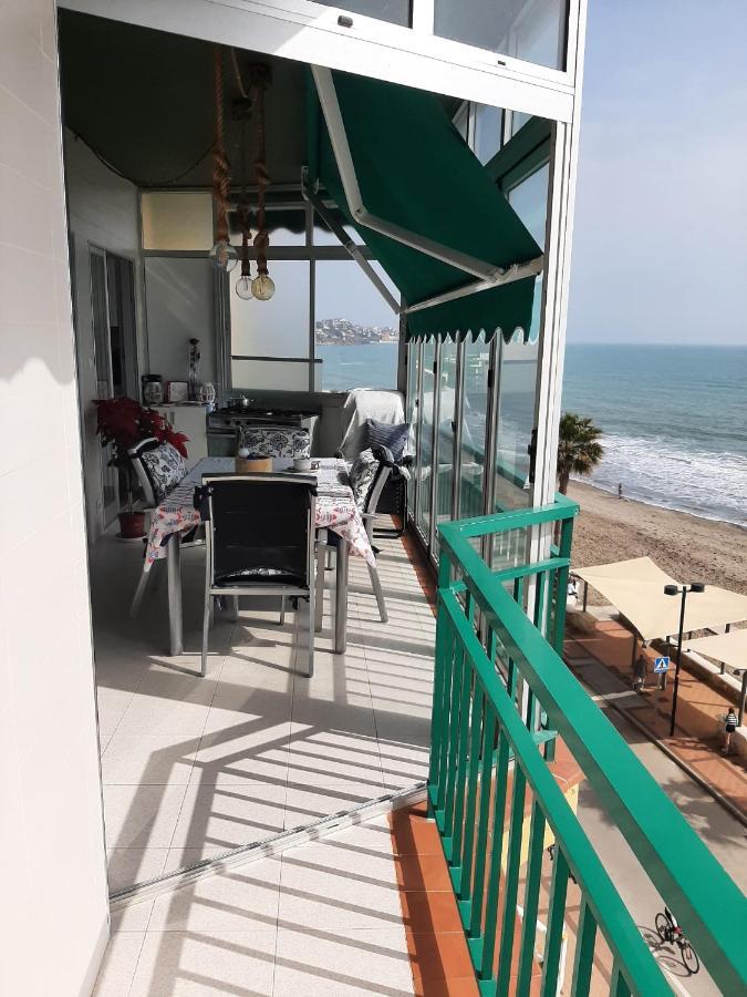 Holiday Wanda فوينخيرولا المظهر الخارجي الصورة