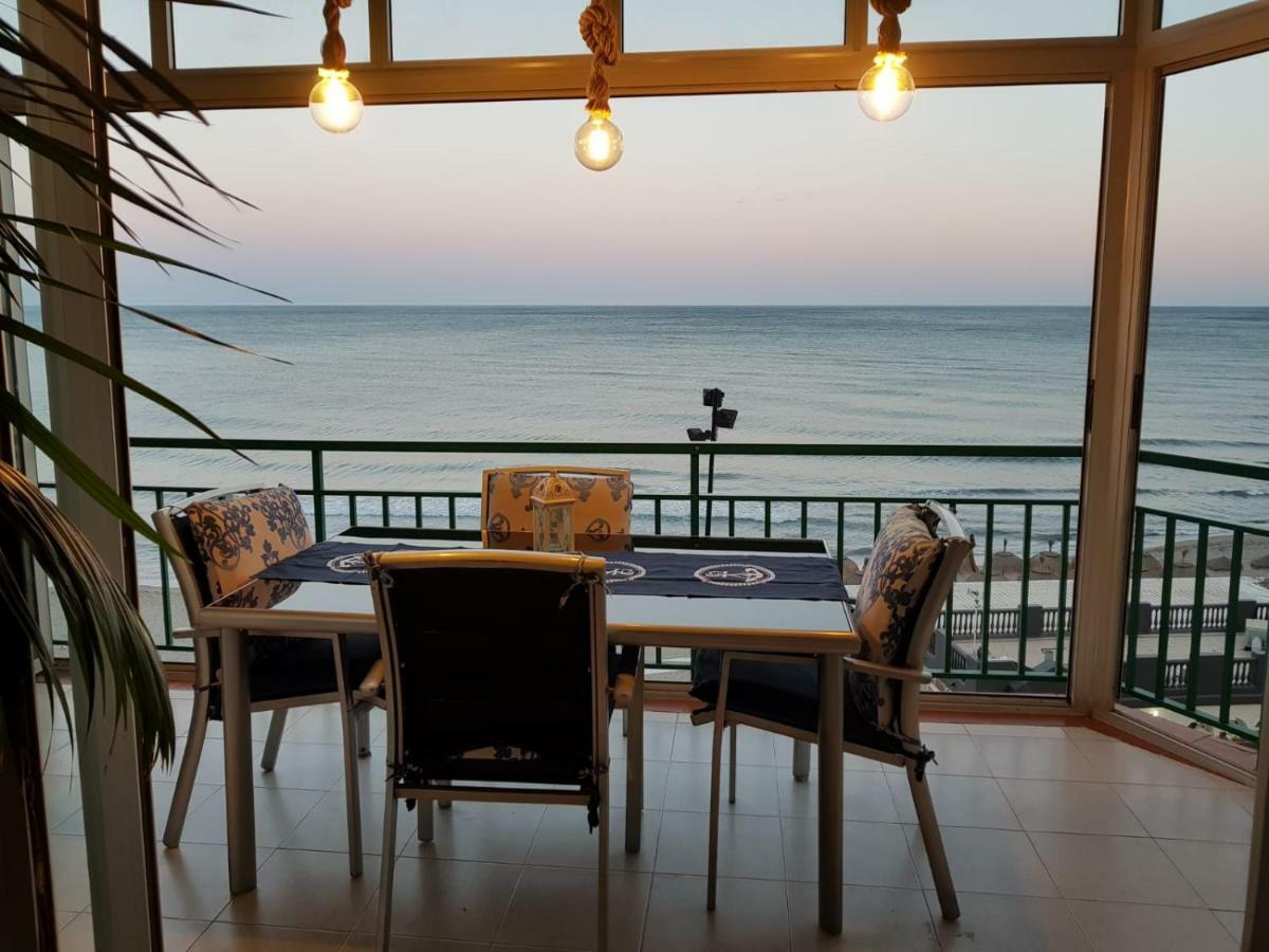 Holiday Wanda فوينخيرولا المظهر الخارجي الصورة